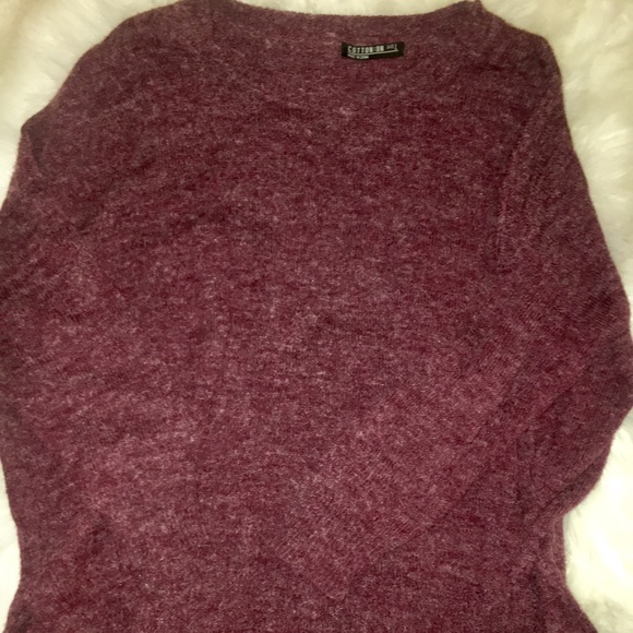 Cotton On Oversized Sweater - Picture 3 of 3